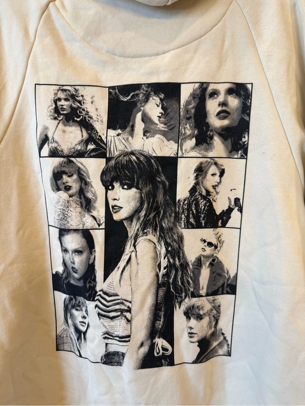 Taylor Swift “The Eras Tour” hoodie size L